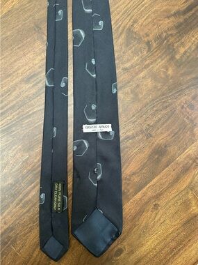 VTG Giorgio Armani necktie made from pure silk Italy